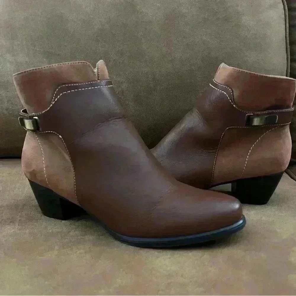 Naturalizer Ankle Booties size 7.5 Brown and Tan ankle boots
